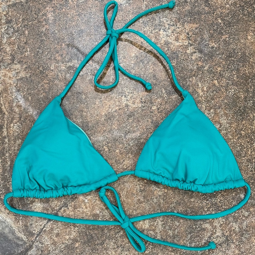 NWOT VS Bikini Top